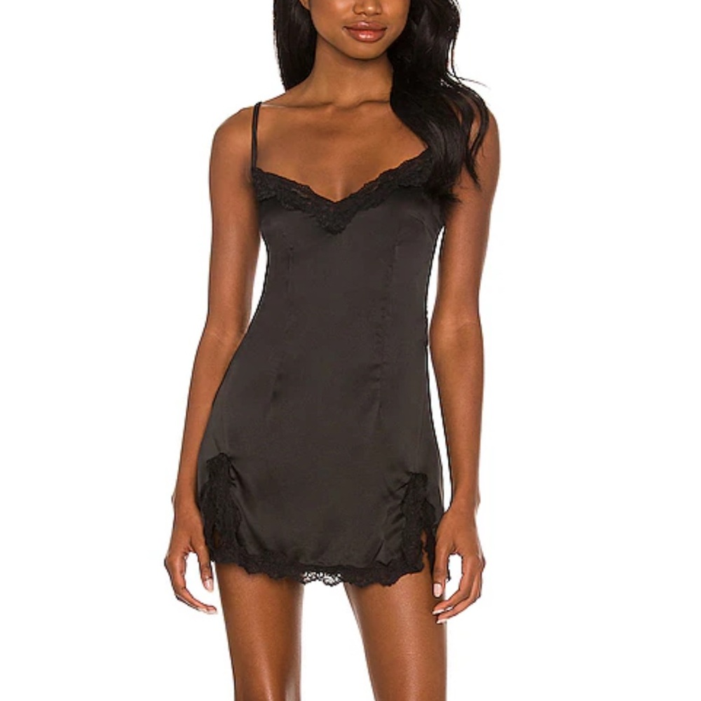 REVOLVE Lovers and Friends Cassandra Slip in Black small
